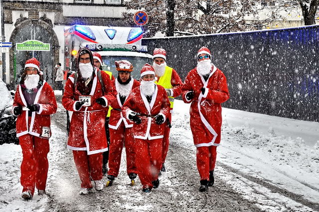 Santa Run   057.jpg